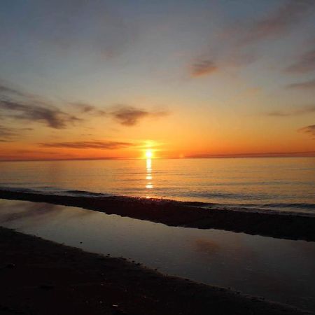 Le Phare Des Dunes Tracadie Esterno foto