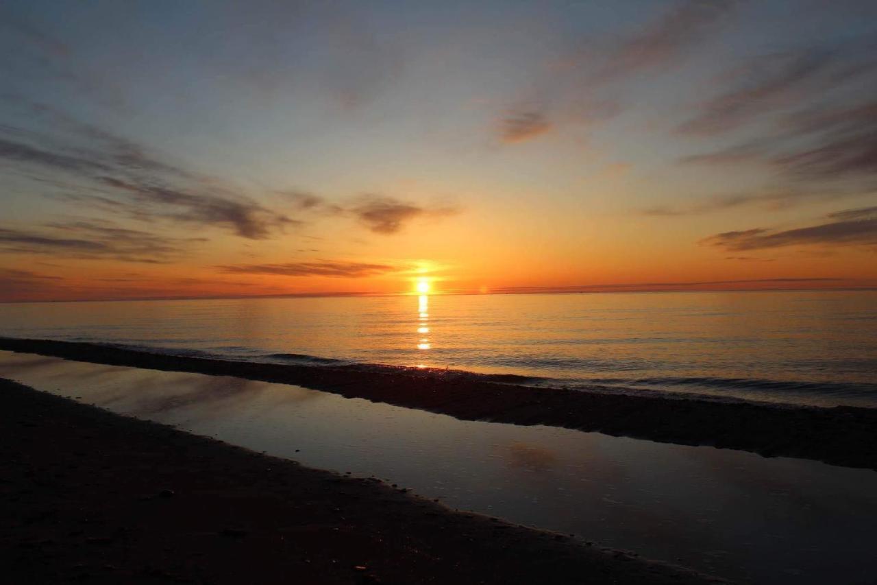 Le Phare Des Dunes Tracadie Esterno foto